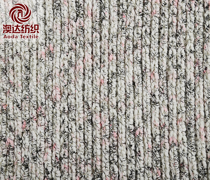 包纏紗+金絲羽毛紗